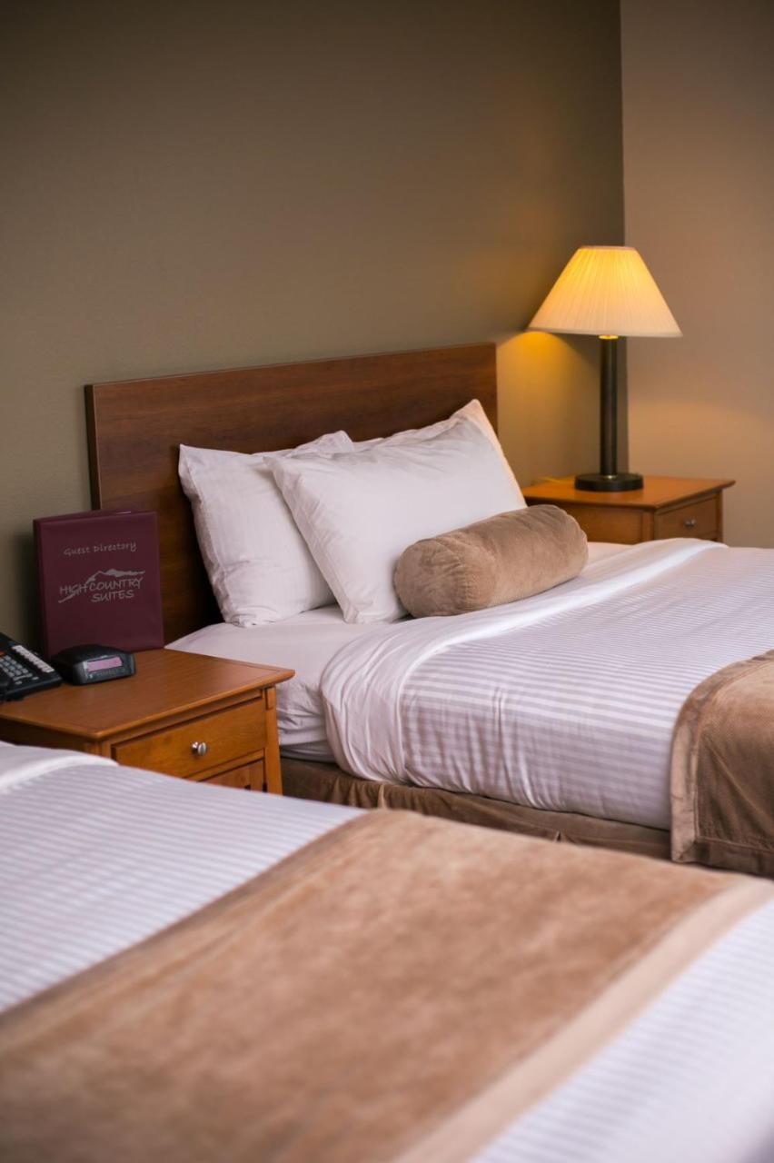 Hotel High Country 2*