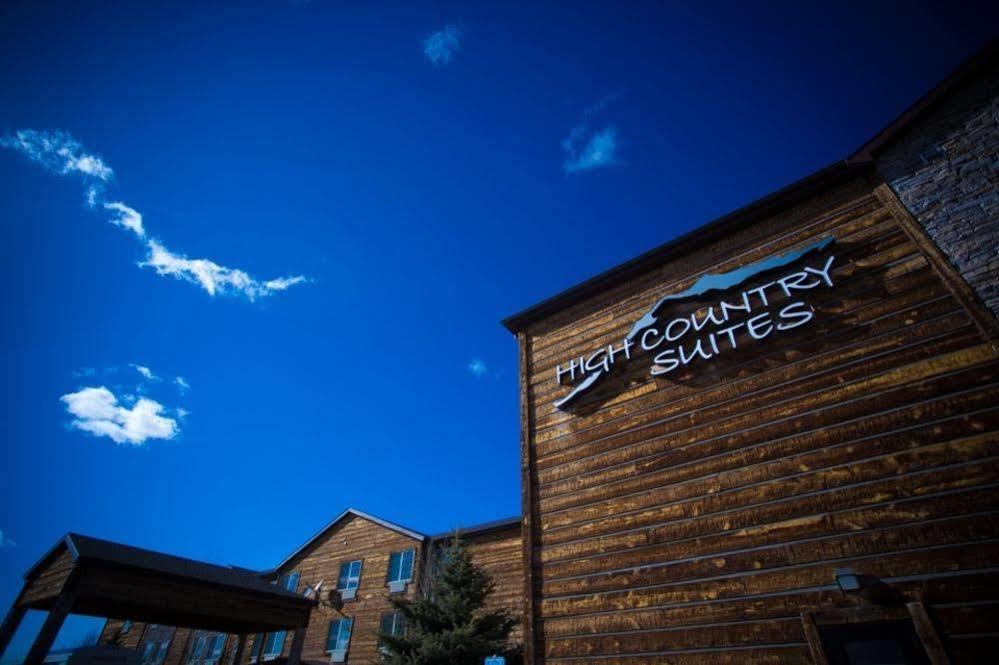 High Country Hotel