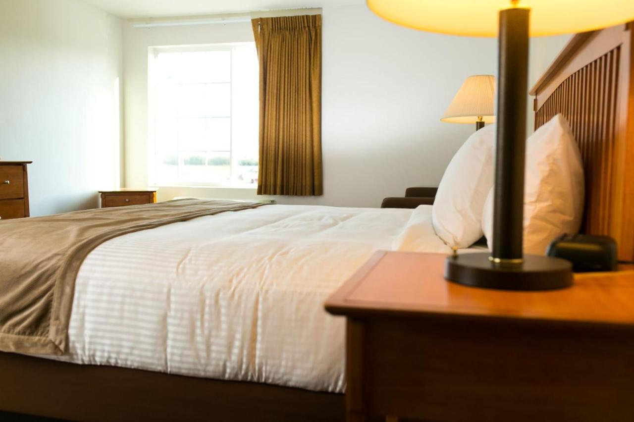 High Country Hotel 2*